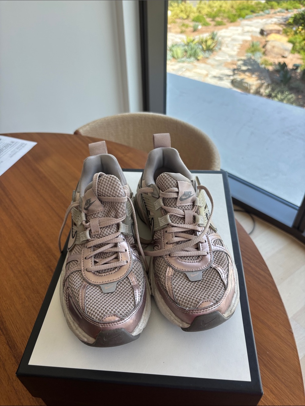 Nike Women’s Sneakers Rose Gold and Beige Metallic Mesh
